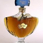 Shalimar Guerlain - пост о том, как менялся флакон легендарного аромата с 1921 по 2015 год