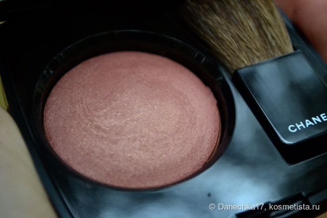 Chanel Joues Contraste Powder Blush # 260 Alezane. Chanel Les Automnales Fall 2015 Collection