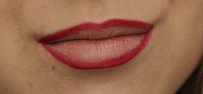 А что для Вас - идеальный красный на Новый год или Nars Velvet Matte Lip Pencil Cruella