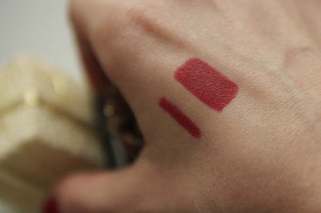 А что для Вас - идеальный красный на Новый год или Nars Velvet Matte Lip Pencil Cruella