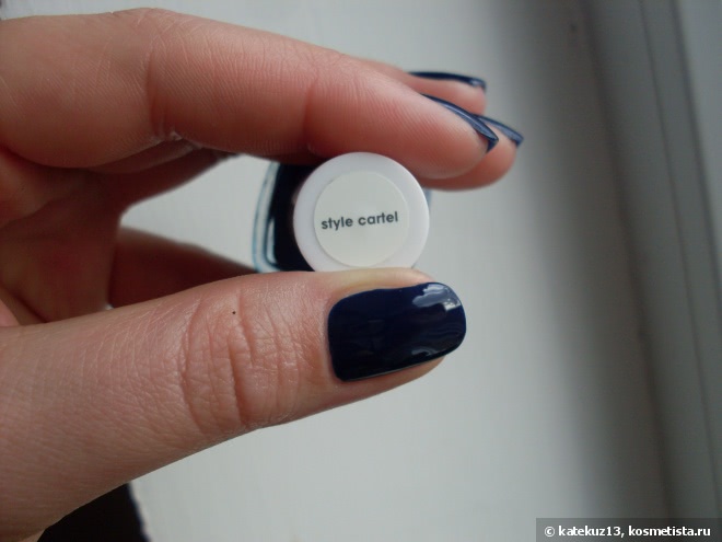 Отличный дуэт Essie 329 style cartel и Eva mosaic fashion colour 230