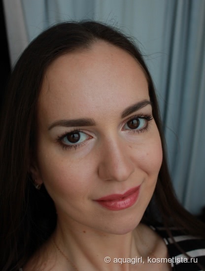 Clinique Pretty Easy Lip Palette - творческий подход к макияжу губ