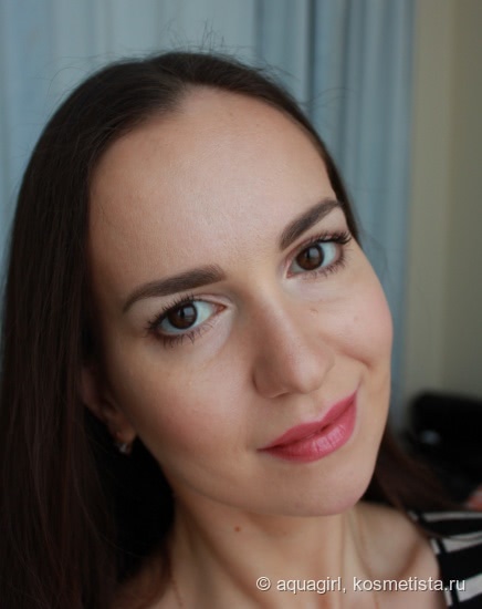 Clinique Pretty Easy Lip Palette - творческий подход к макияжу губ