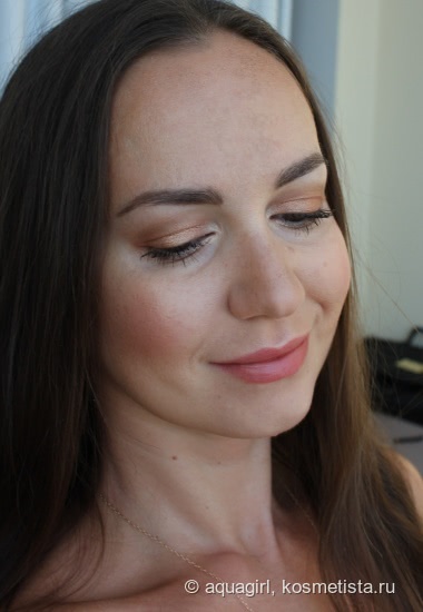Лучшая палетка для отпуска - theBalm In theBalm of Your Hand