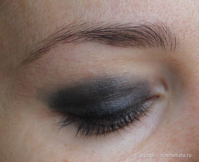 YSL Couture Kajal Eye Pencil - незаменимый помощник в создании smoky eyes