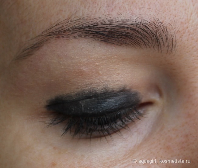 YSL Couture Kajal Eye Pencil - незаменимый помощник в создании smoky eyes