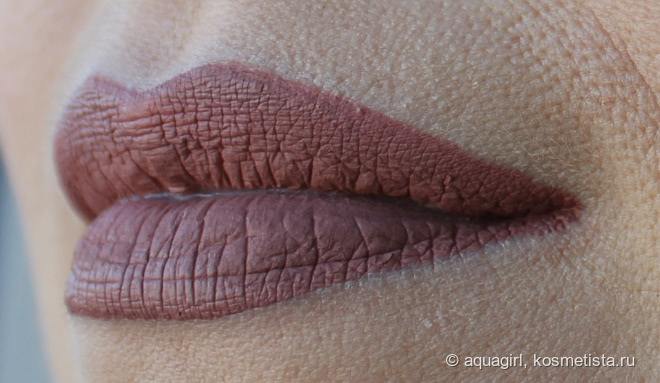 Нюдовые близнецы от ColourPop: Time Square Ultra Matte Liquid Lipstick и Ultra Satin Liquid Lipstick Littlestitious