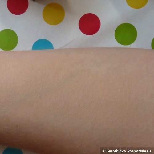 YSL Fusion Ink Foundation в оттенке BD40 Warm Sand