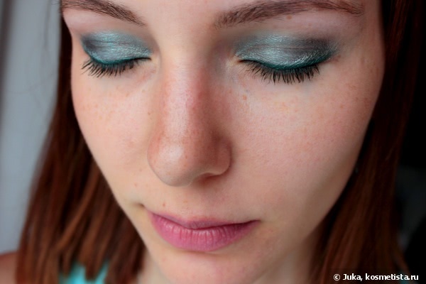 В догонку лету. Кремовые пудровые тени Shiseido Hydro-Powder Eye Shadow №Н5 Aqua Shimmer