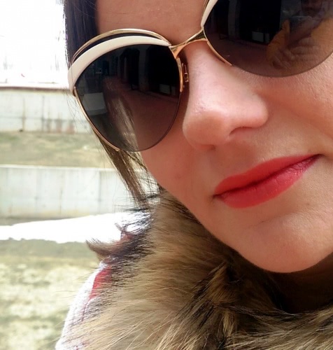 Между небом и землёй с помадой Chanel Rouge Allure luminous intense lip colour #152 Insaisissable