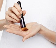 Плохо-это мягко сказано.Новинка по уходу от Shiseido Future Solution LX Replenishing Treatment Oil