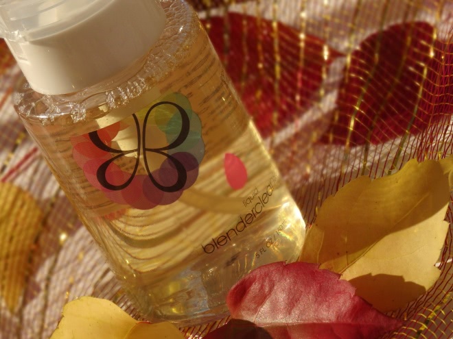 Чистота - залог здоровья. Beautyblender Liquid blendercleanser Жидкое моющее средство для спонжа и кистей