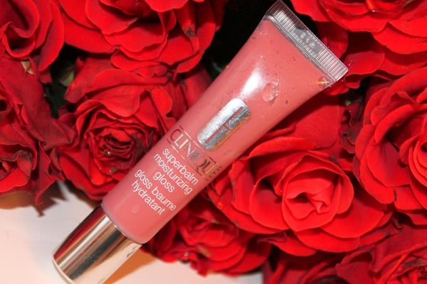 Изменять иногда полезно. Clinique Superbalm Moisturizing Gloss в оттенке № 08 ginger