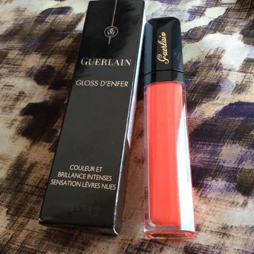 Guerlain Gloss d’Enfer Maxi Shine Intense Colour & Shine Bare Lip Sensation - 940 Nahema Smack