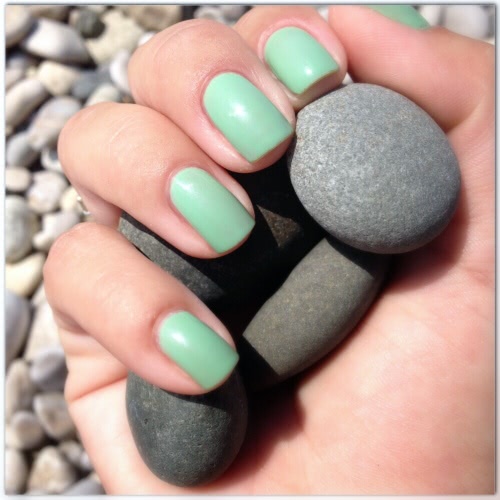 Collistar Gloss Nail Lacquer Gel Effect - 531 Verde Incantata