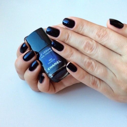 Chanel Le Vernis Nail Colour #483 Vendetta
