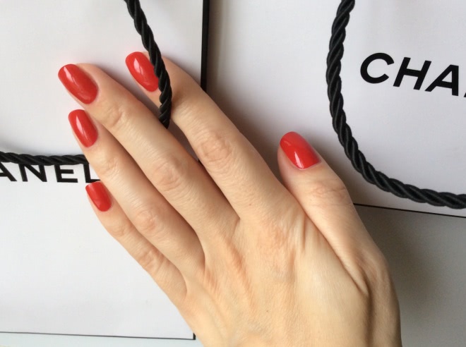 Идеальный красный? Chanel Le Vernis Nail Colour #687 Phenix