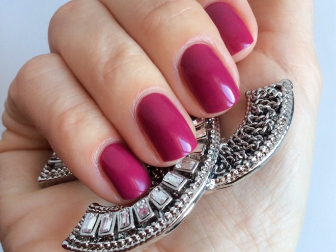 Chanel Le Vernis Nail Colour # 643 Desirio