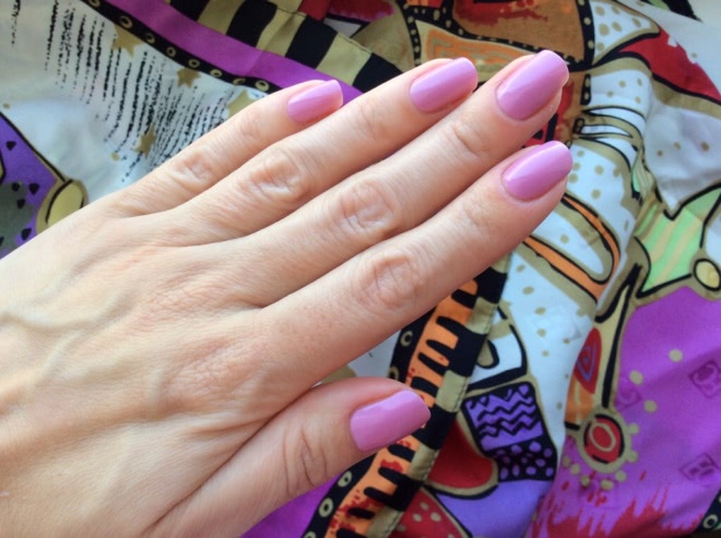 Chanel le vernis nail colour #615 Sweet Lilac