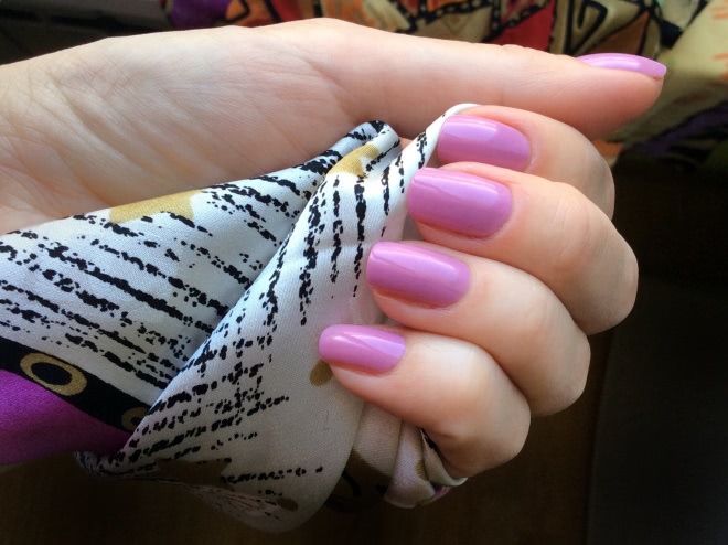 Chanel le vernis nail colour #615 Sweet Lilac