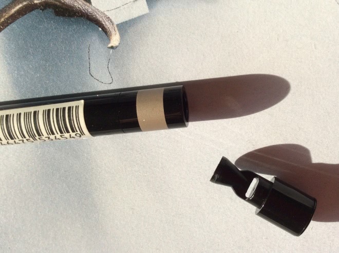 Guerlain Eye Pencil 05 Amber Silver & Guerlain Colour Lacquer Long-Lasting Colour & Shine 860 Madame Batifole