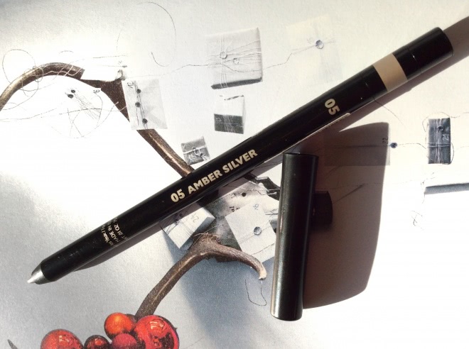 Guerlain Eye Pencil 05 Amber Silver & Guerlain Colour Lacquer Long-Lasting Colour & Shine 860 Madame Batifole