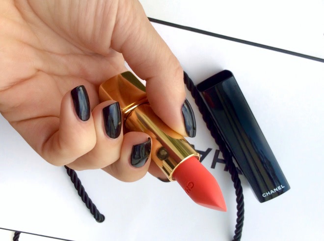 Лак с сюрпризом! Chanel Le Vernis Longwear Nail Colour #538 Gris Obscur