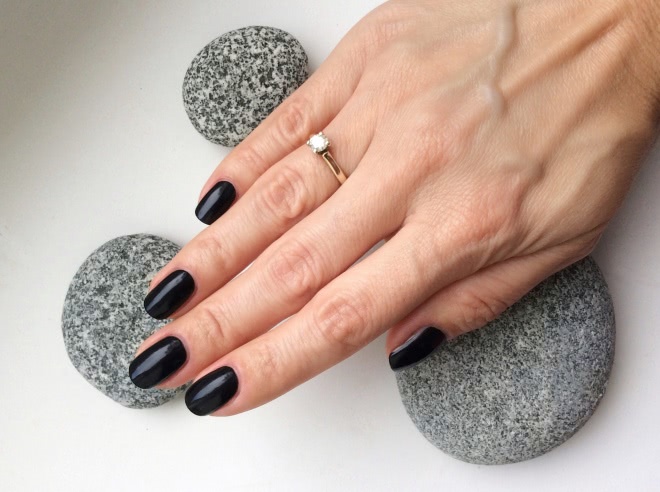 Лак с сюрпризом! Chanel Le Vernis Longwear Nail Colour #538 Gris Obscur
