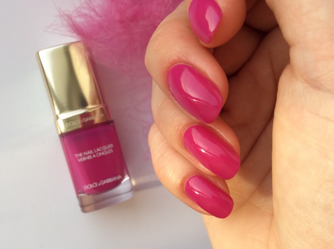 Моя любовь - Dolce & Gabbana Intense Nail Lacquer #235 Passione