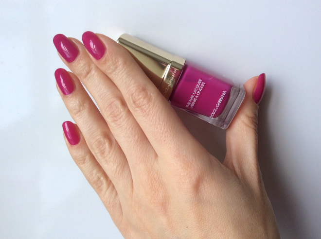 Моя любовь - Dolce & Gabbana Intense Nail Lacquer #235 Passione