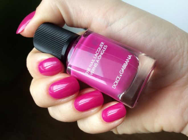 Моя любовь - Dolce & Gabbana Intense Nail Lacquer #235 Passione