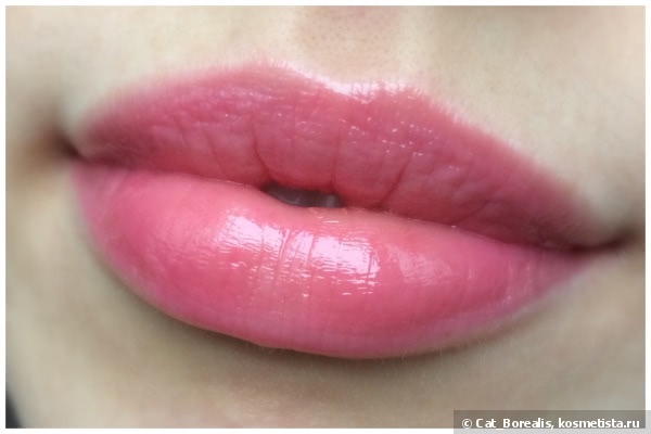 4 антидота для приунывшего помадоманьяка: YSL Kiss & Blush #9, Chanel Rouge Allure Gloss #16, Shiseido Lacquer Rouge RS 727 и Dior Rouge Dior Baume #640