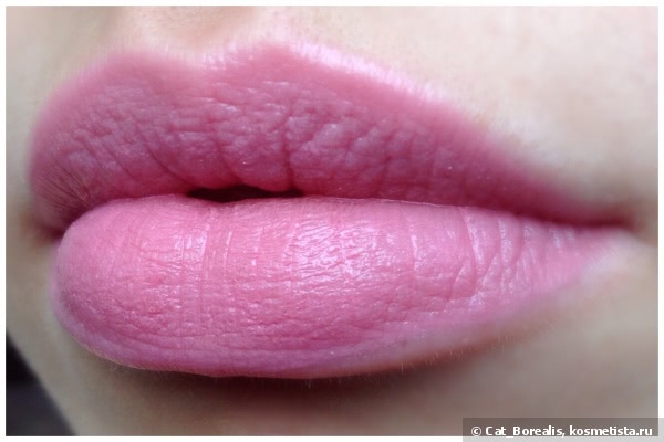 4 антидота для приунывшего помадоманьяка: YSL Kiss & Blush #9, Chanel Rouge Allure Gloss #16, Shiseido Lacquer Rouge RS 727 и Dior Rouge Dior Baume #640