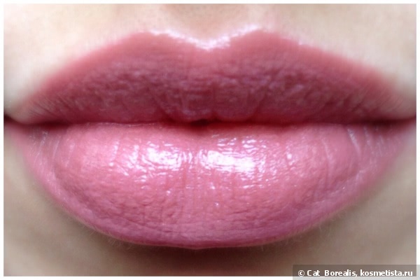 4 антидота для приунывшего помадоманьяка: YSL Kiss & Blush #9, Chanel Rouge Allure Gloss #16, Shiseido Lacquer Rouge RS 727 и Dior Rouge Dior Baume #640