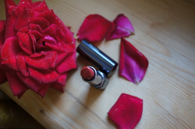 Нежнейшая Shiseido Perfect Rouge Tender Sheer RD 629