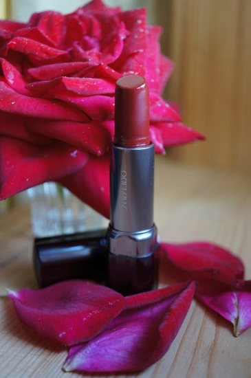Нежнейшая Shiseido Perfect Rouge Tender Sheer RD 629