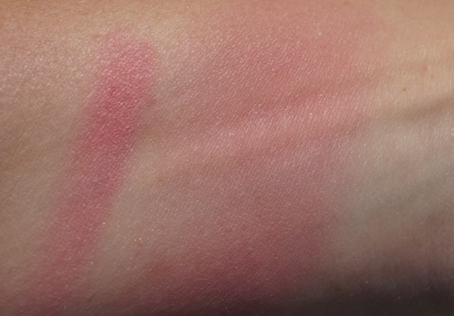 Румяна NYX Blush в оттенках Taupe и Spice