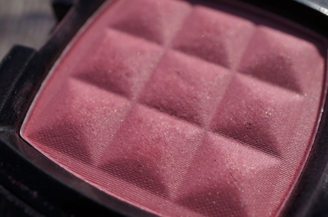 Румяна NYX Blush в оттенках Taupe и Spice