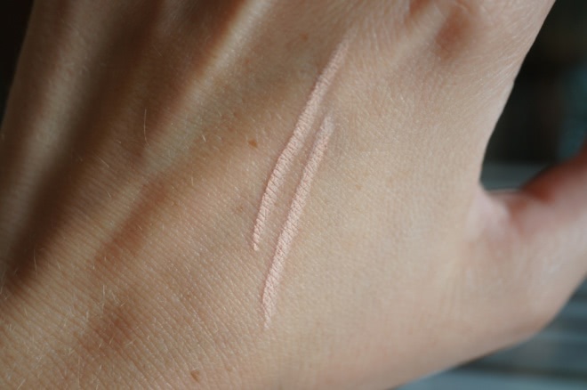 Хайлайтер Made To Stay Inside Eye Highlighter Pen №010 от Catrice