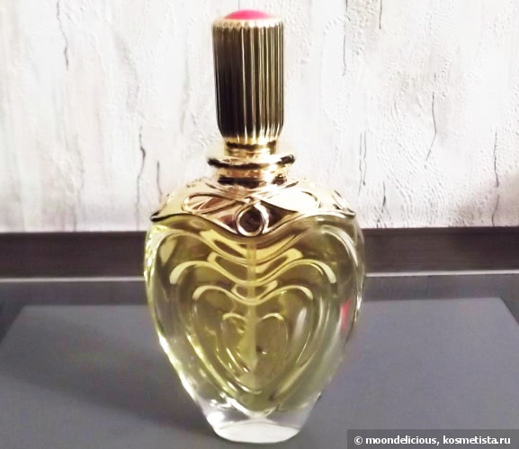 Escada Margaretha Ley EDP - яркий аромат для встречи Нового года