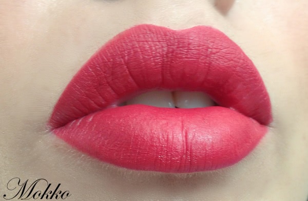 Совершенный красный. Inglot Freedom System Lipstick в оттенке №507