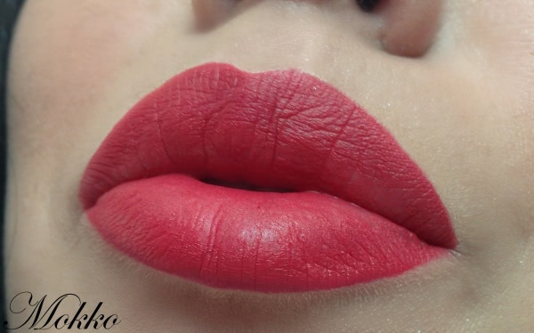 Совершенный красный. Inglot Freedom System Lipstick в оттенке №507