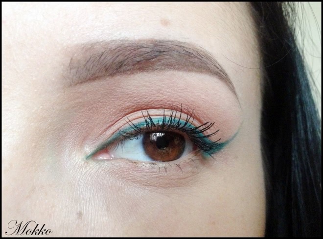 Как свои, только лучше. Тени для век от Inglot Rainbow системы Freedom квадрат в оттенке 113R