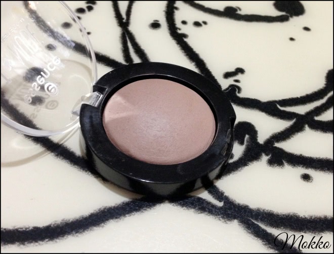 Мой любимый тауп. Essence I ♥ nude - eyeshadow в оттенке №05 my favorite tauping