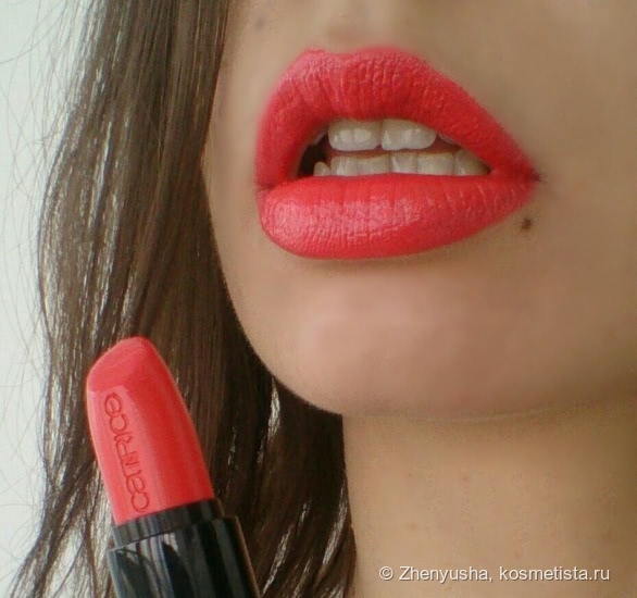 Cтоп сигнал! Помада для губ Catrice Ultimate Colour Lipstick #440 Hugs and hibis-kisses