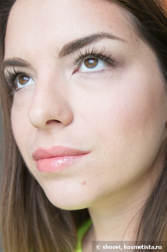 Тушь YSL Volume Effet Faux Cils Luxurious Mascara For A False Lash Effect в оттенке #1 black