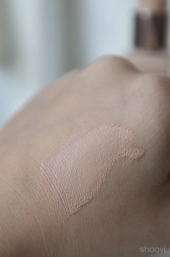 Тональная основа Clarins Skin Illusion Mineral & Plant Extracts SPF 10 в оттенке #103 ivory