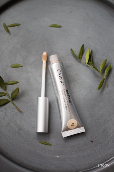 Консилер + тональная основа Cargo OneBase Concealer + Foundation in One