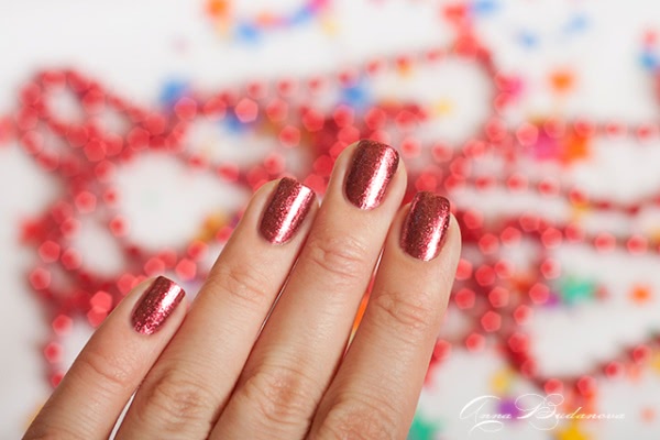Fennel Russian Secret Sparkling Nail Lacquer №11