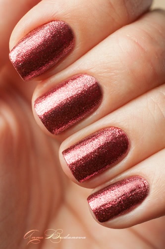 Fennel Russian Secret Sparkling Nail Lacquer №11